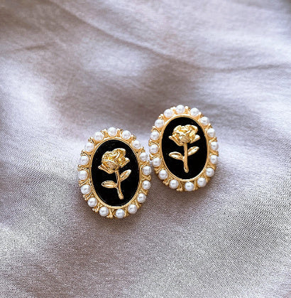 Sterling Silver Needle Rhinestone Earrings For Women New Niche Temperament Simple Flower Elegant Ear Studs Earrings