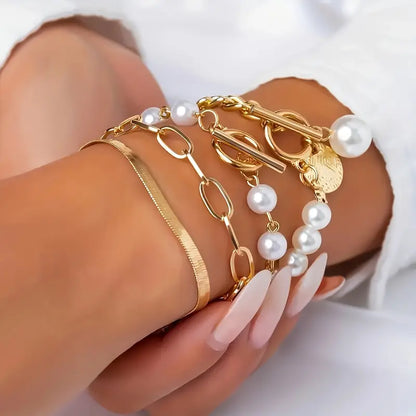 Chic Gold 4-Piece Bracelet Set