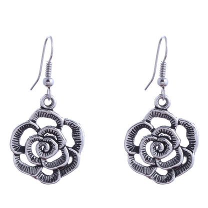 New Fashionable Flower Earrings For Women