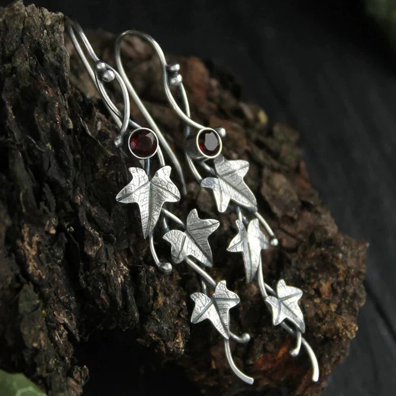 Antique Leaf Elf Earrings | White Gold