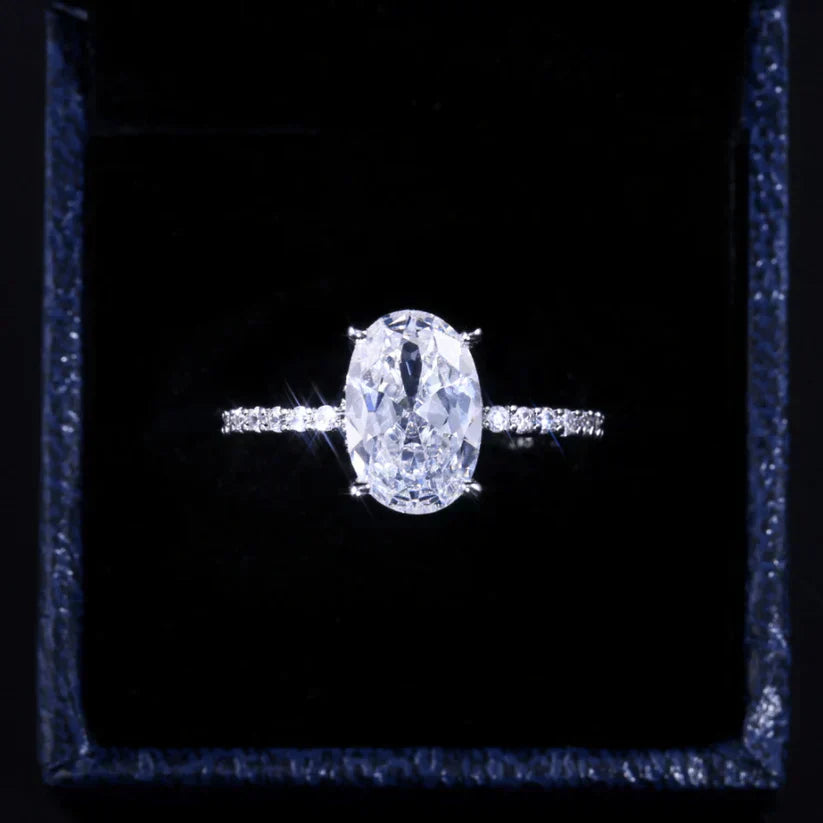 Benigna Pavesi Ring | White Gold